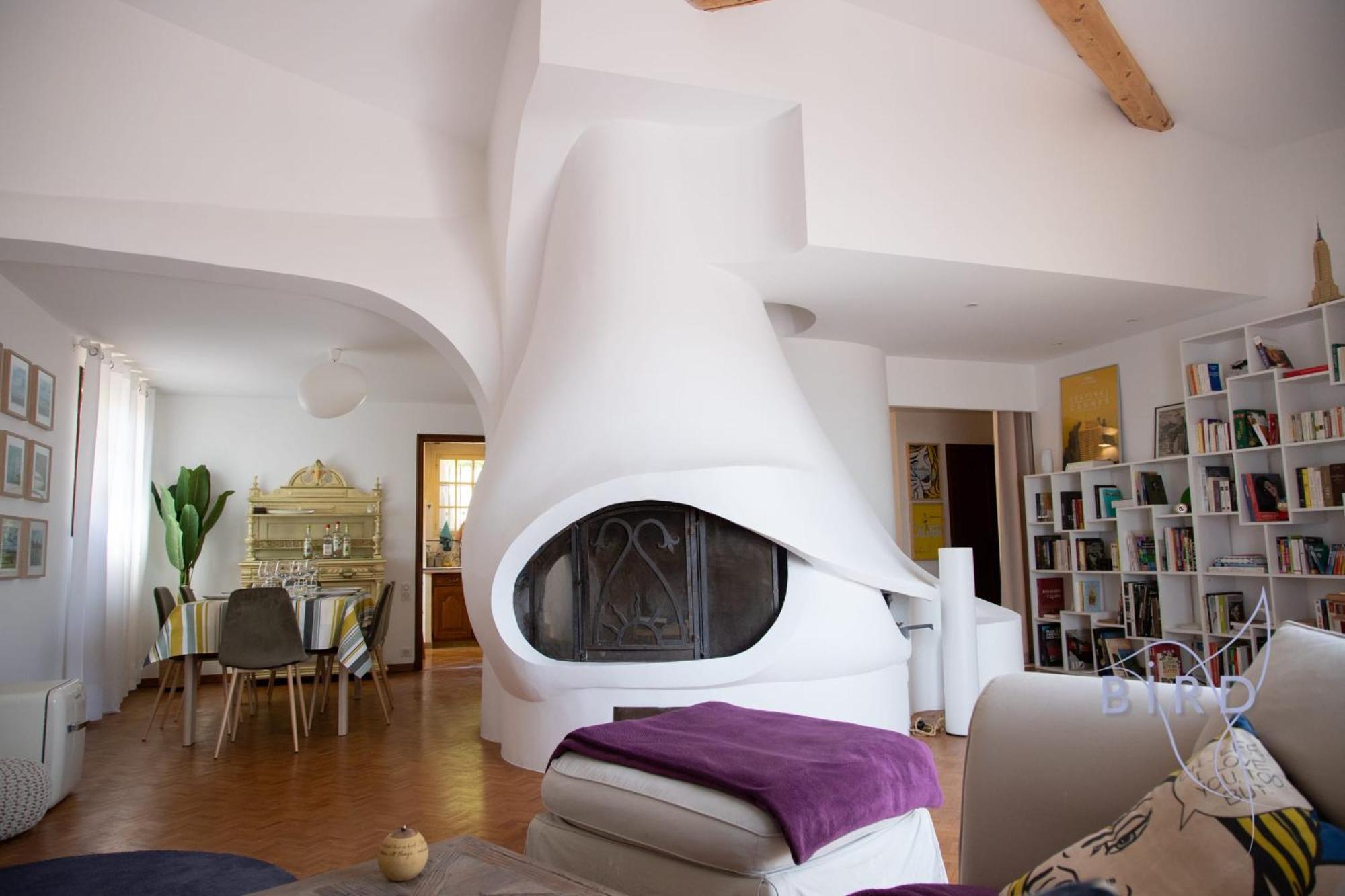 Atypical Sea View And Swimming Pool Appartement *